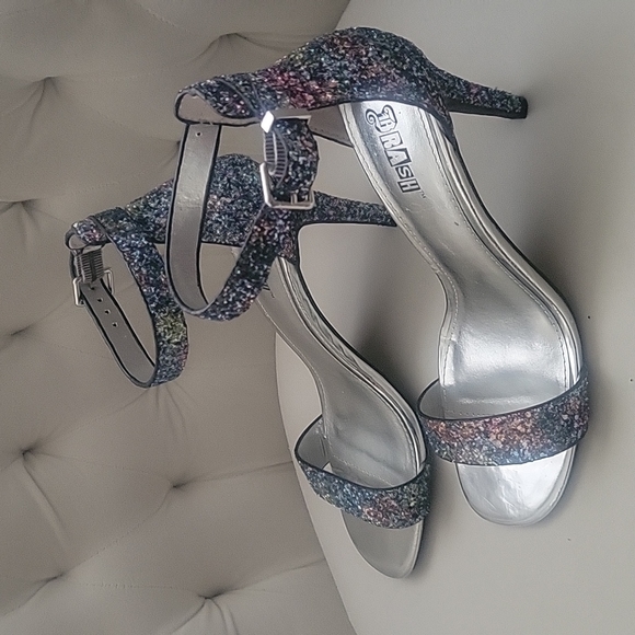 Brash! Sparkly otherworldly sexy heels - Picture 4 of 4